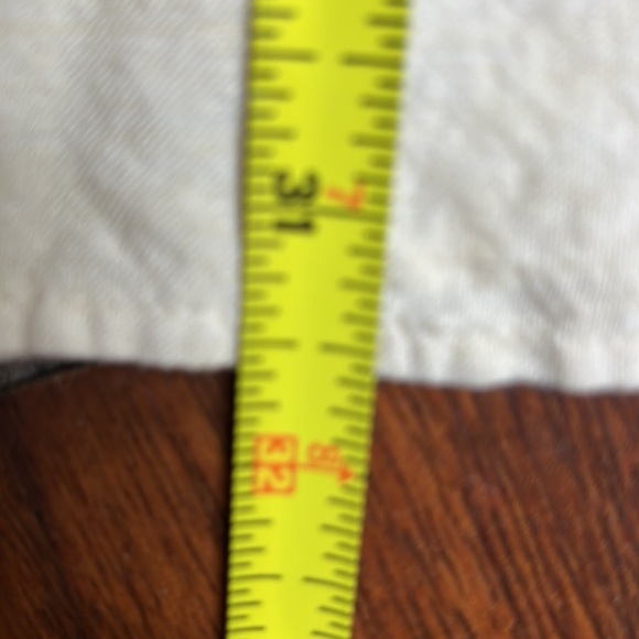 Mondo di Marco Men's Cream Lightweight Classic Casual Button Down Shirt - Picture 5 of 7